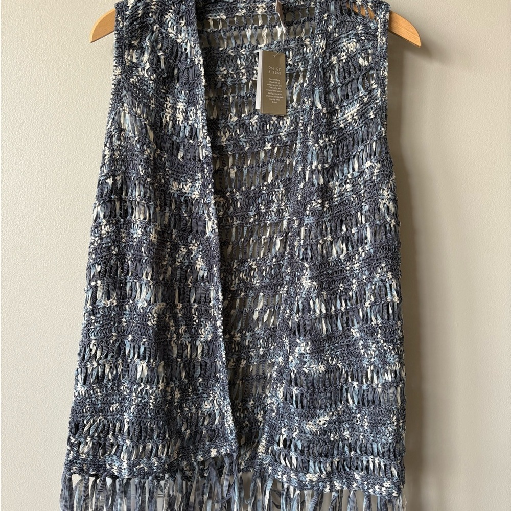 Chico's Boho Denim Blue Open-Knit Crochet Vest with Fringe Grey Blue NWT